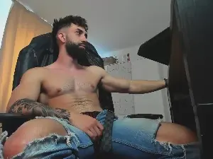 Cam4 Nude Webcam of liamlordparty