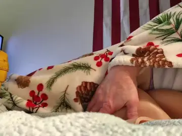 Cam4 Live Sex Cam of olewrench35