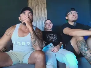 Cam4 Free Live Porn of straightboysx
