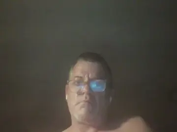 Cam4 Live Porn of stevencaddell25