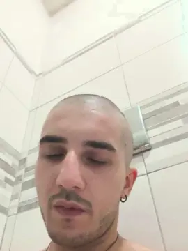 Cam4 Live Porn of Gufetto99