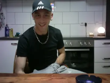 Cam4 Adult Webcams of MrGeiZ2512