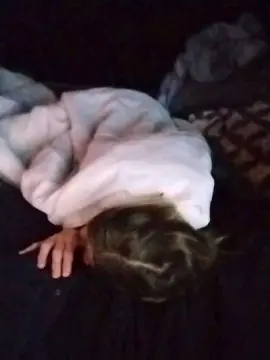 Cam4 Live Porn of Petitebombe34