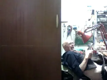 Cam4 Live Porn of borabora_hot