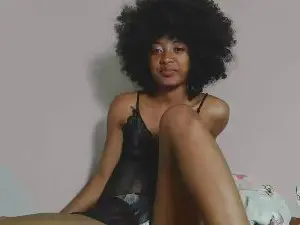 Cam4 Free Porn Cam of maeva61