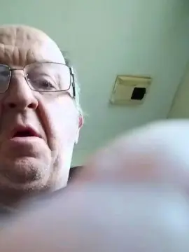 Cam4 Private Sex Chat of riri76560