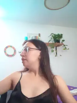 Cam4 Watch Live Sex Cams of azul420_hot4