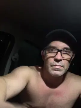 Cam4 Free Live Porn of mestico19hot