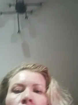 Cam4 Nude Webcam of Julia__Giulia