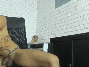 Cam4 Nude Webcam of GeorgeBigDick