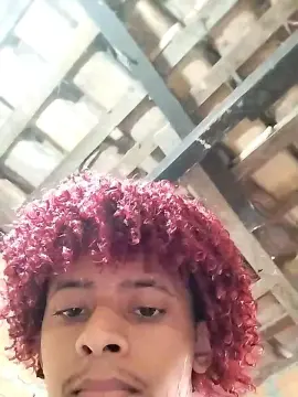 Cam4 Live Sex Cam of Os_pretinhoshot