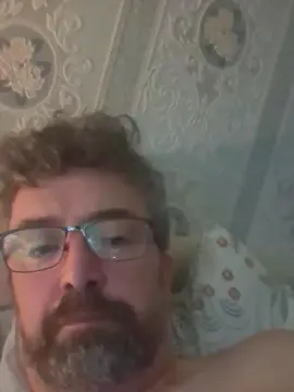 Cam4 Live Sex of Ukharry40