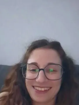 Cam4 Live Sex of LaMaty9