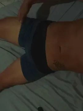 Cam4 Live Porn of lorenzo2033