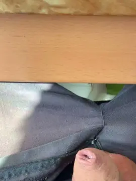 Cam4 Watch Live Sex Cams of edass33