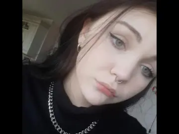 Cam4 Live Sex of ABI_NYA