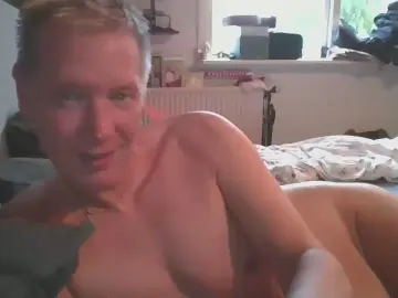 Cam4 Live Porn of Brian080871