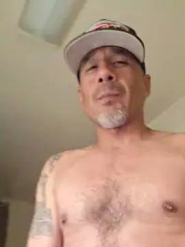 Cam4 Live Sex of RowdyRowdy26