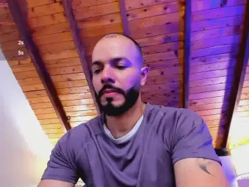 Cam4 Best Webcam of Tom_Bailey