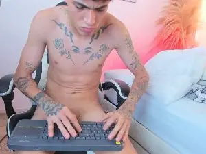 Cam4 Best live sex cam show of tommy_valverde