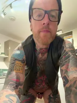 Cam4 Live Sex Cam of tatzlad