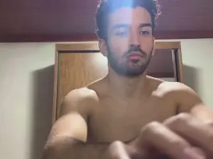 Cam4 Nude Webcam of Drgym18