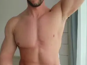 Cam4 Live Porn of Onewoolf