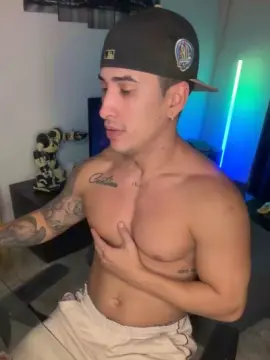 Cam4 Private Sex Chat of kingofnewage777