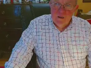 Cam4 Live Porn of loftus3