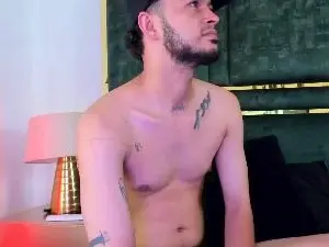 Cam4 Private Sex Chat of Coral_Gael