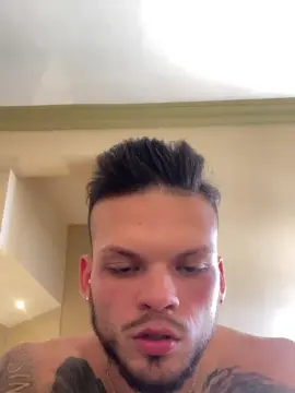 Cam4 Adult Video Chat of nicolas2471