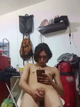 Cam4 Live Sex of candyboy420