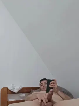 Cam4 Free Live Porn of warc29hot