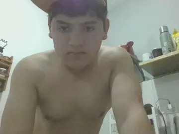Cam4 Watch Live Sex Cams of Boy0018
