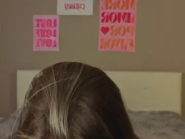 Cam4 Watch Live Sex Cams of ElinLangton