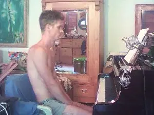 Cam4 Nude Webcam of PianoTobe