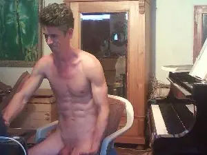 Cam4 Live Sex of PianoTobe
