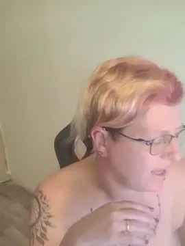 Cam4 Private Sex Chat of alyssa_lovee