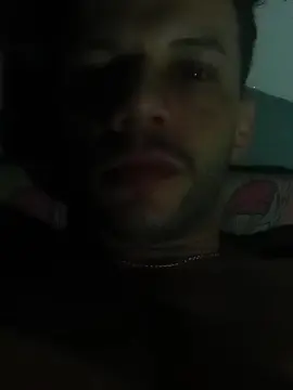 Cam4 Nude Webcam of enzzoreis