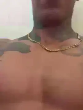 Cam4 Live Sex of ngeloo7