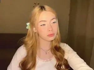 Cam4 Sex Cam of AbbeyKurr