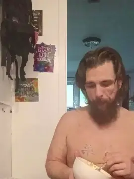 Cam4 Sex Cam of Beardedveteran