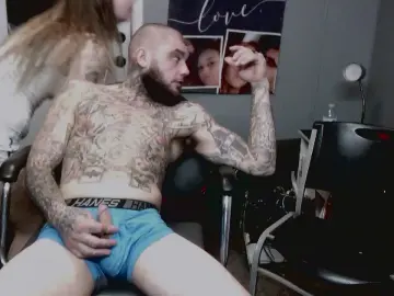 Cam4 Live Sex of Rivard444