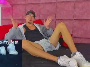 Cam4 Watch Live Sex Cams of Sharon_Tyga20