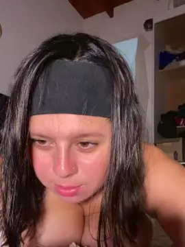 Cam4 Free Live Porn of Ladyaprill