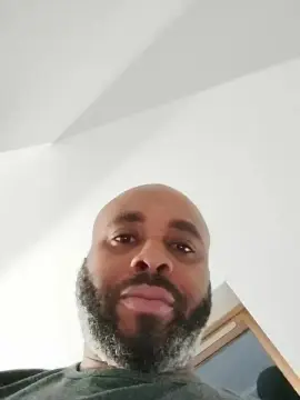 Cam4 Live Porn of RickiChand