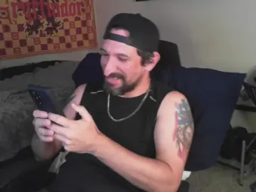 Cam4 Live Porn of TheDevilPup75