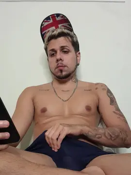 Cam4 Nude Webcam of cicerosasilva