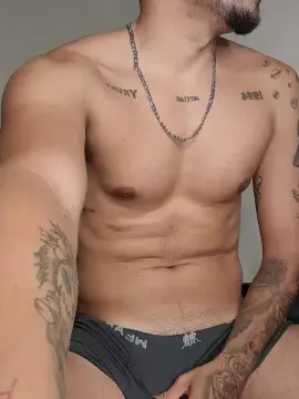 Cam4 Live Porn of cicerosasilva