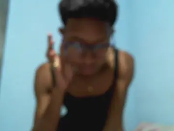 Cam4 Free Live Porn of AnthonioGay69